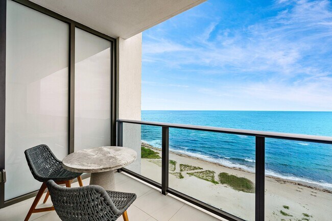 Building Photo - 900 N Ocean Blvd