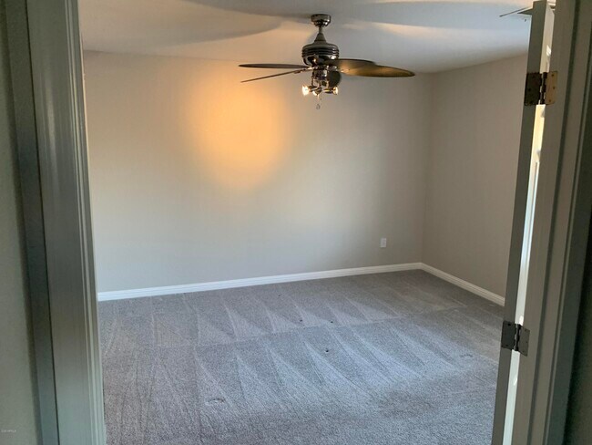 Building Photo - 21842 N 40th Pl