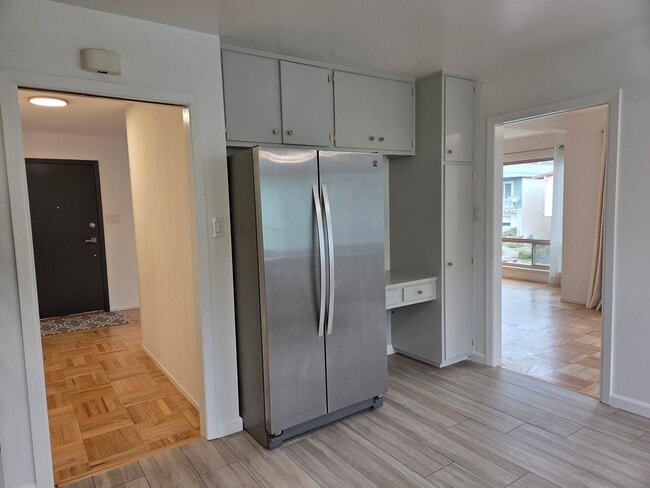 Building Photo - 44 Santa Elena Ave
