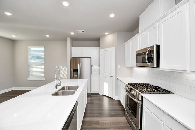 Building Photo - Beech