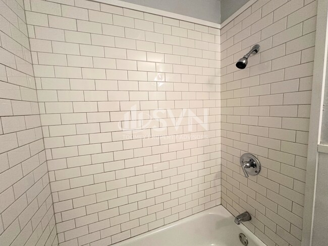 Building Photo - 4077 S Lancewood Dr