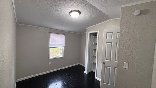 Building Photo - Newly Remodeled Home For Sale