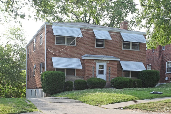 Primary Photo - 2946 Westridge Ave