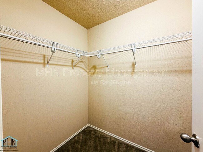 Building Photo - 5630 Sendero Spring