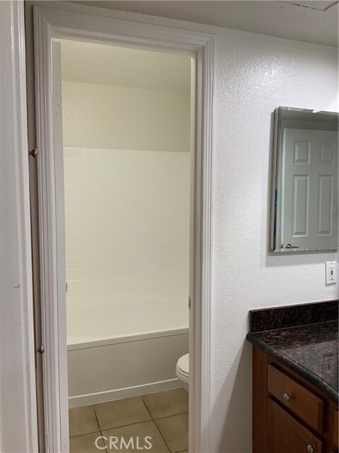 Building Photo - 2040 Las Colinas Cir