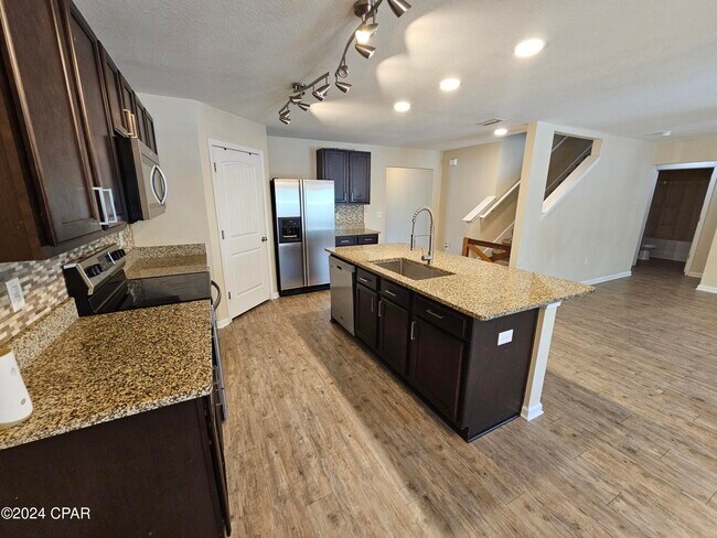 Building Photo - 4707 Windsor Park Ln