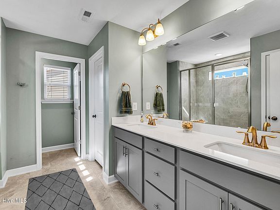 Building Photo - Build Equity While Leasing - Lease and Own...