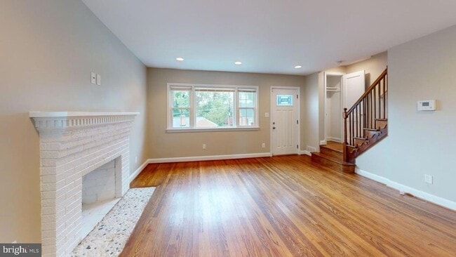 Building Photo - 3507 27th Ave