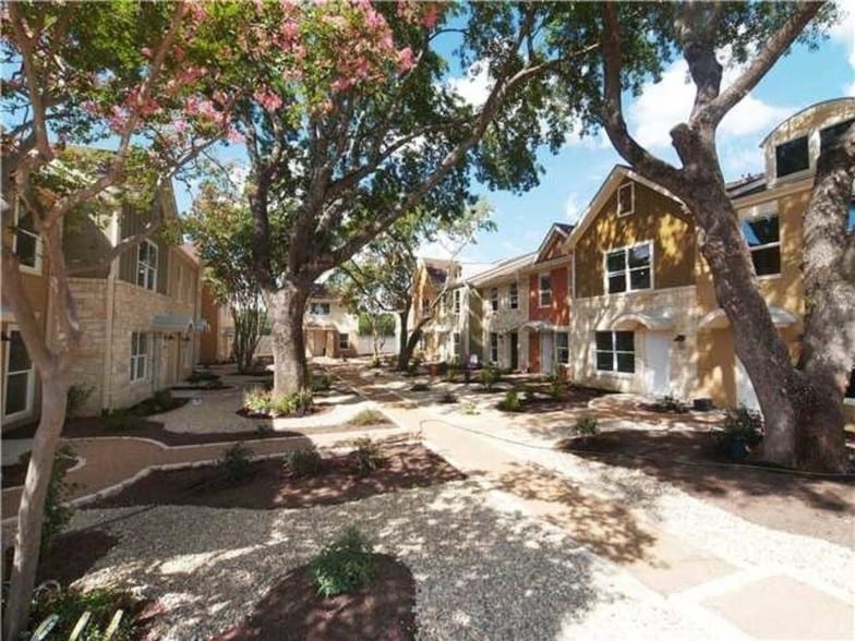 Building Photo - 1101 Grove Blvd