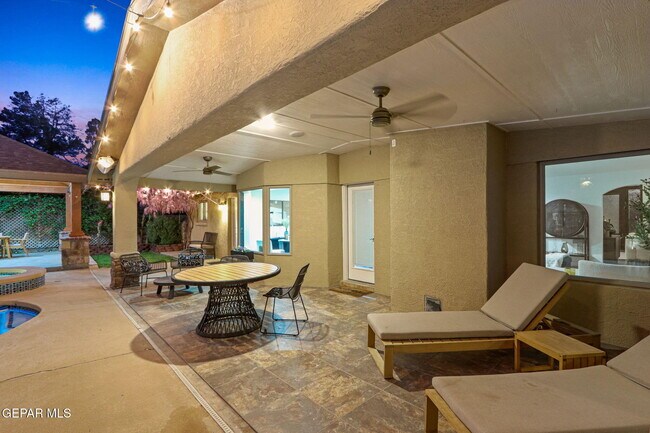 Building Photo - 1316 Hookridge Dr