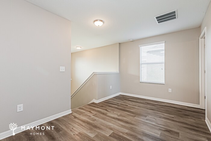 Building Photo - 6523 Trent Creek Dr