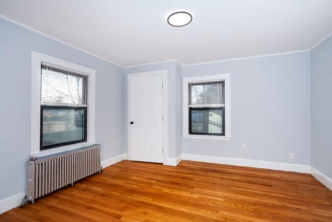 Building Photo - 22 Weston Ave