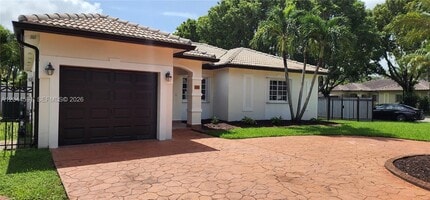 Building Photo - 16507 NW 91st Ave