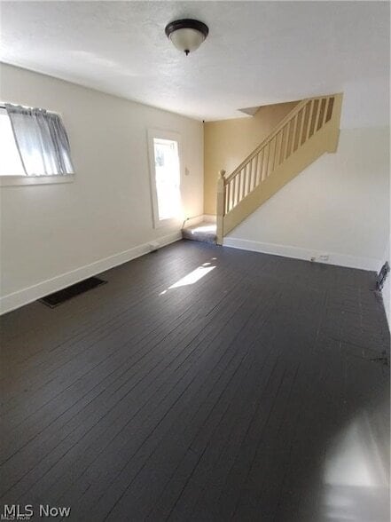 Building Photo - 175 Charles Ave NE