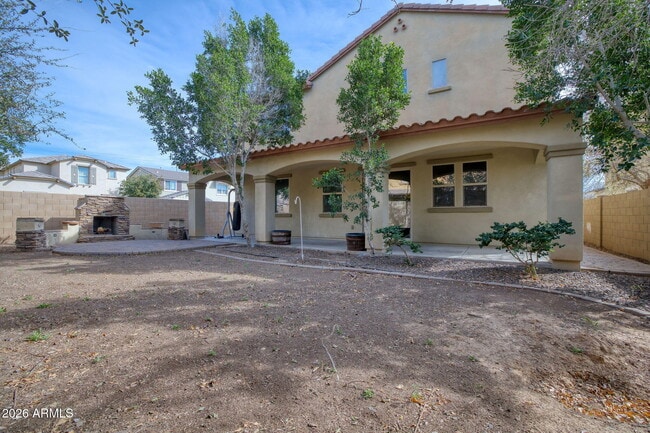 Building Photo - 13718 N 150th Dr