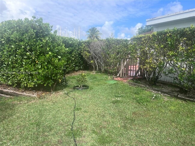 Building Photo - 26120 SW 130th Ave