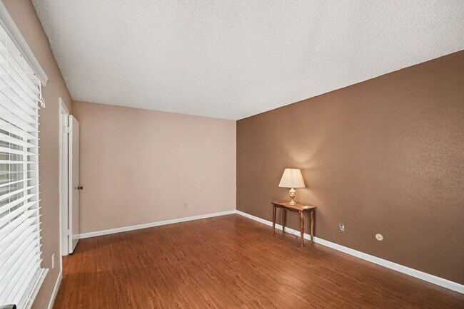 Building Photo - 3150 Windchase Blvd
