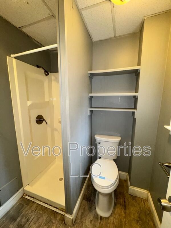 Building Photo - 3 Cataract St