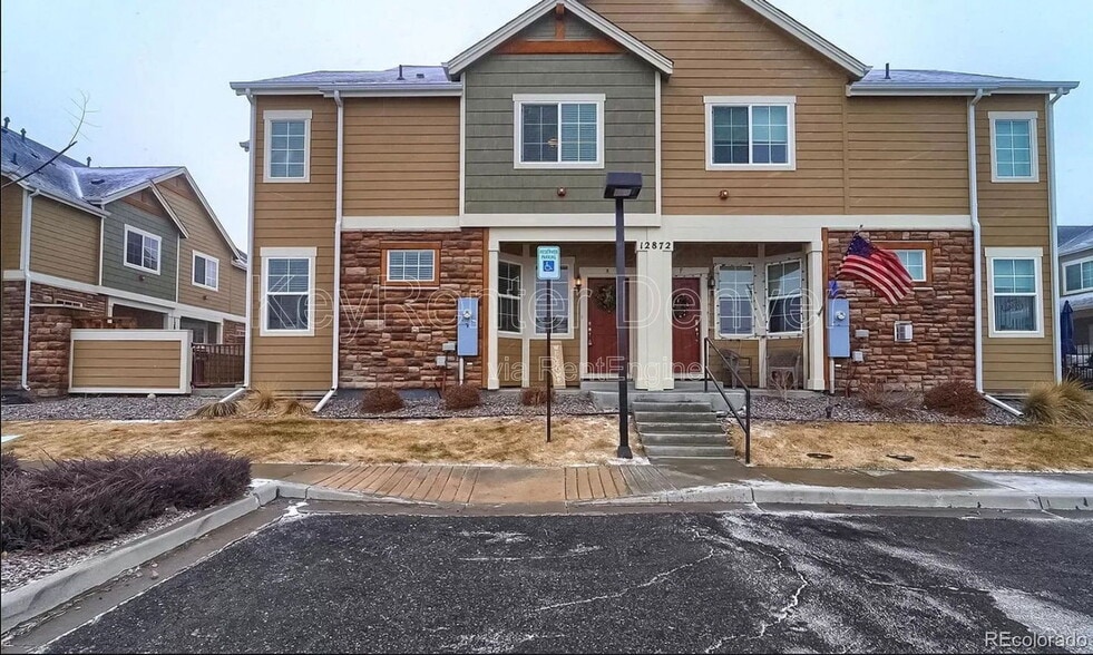 Building Photo - 12872 Jasmine St