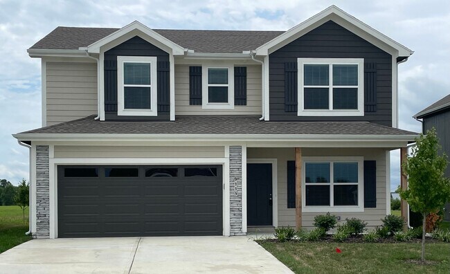 Primary Photo - Beautiful 4 bedroom in Blue Springs! Comin...