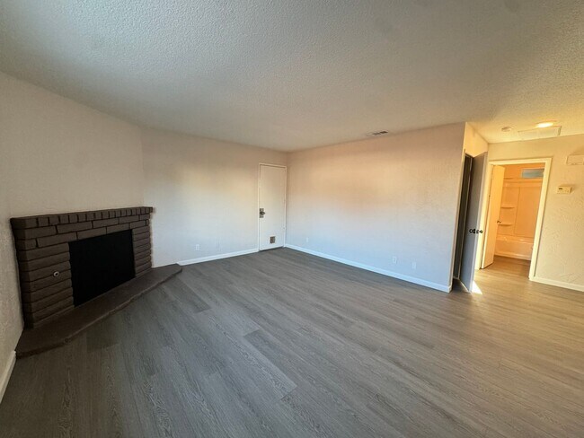 Building Photo - 22221 I St