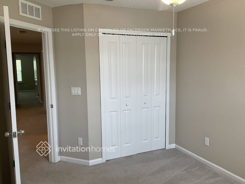 Building Photo - 353 Cherry Ridge Dr