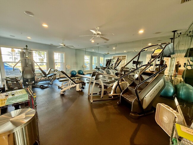 Building Photo - Two bedroom in the heart of Daniel Island - Daniel's Landing