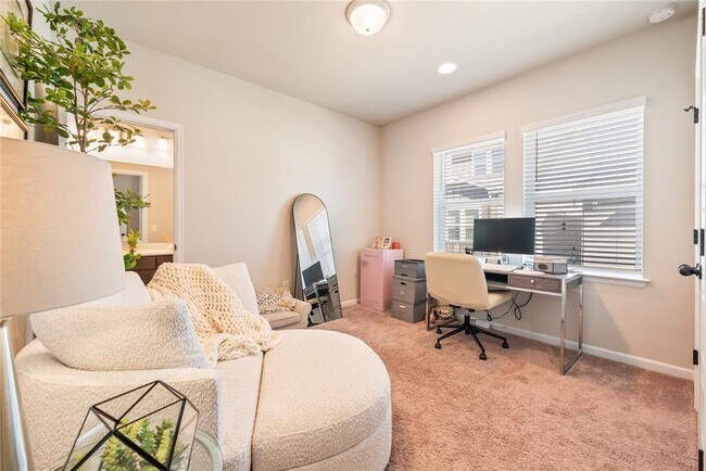 Building Photo - 13602 Terrett Trce