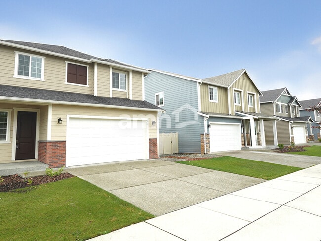Building Photo - 390 Smith Dr