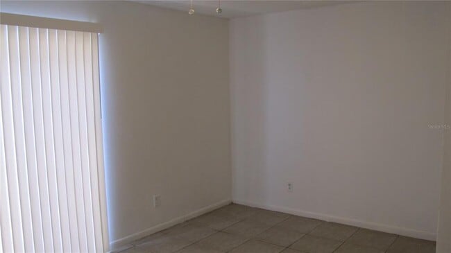 Building Photo - 5116 E Temple Heights Rd