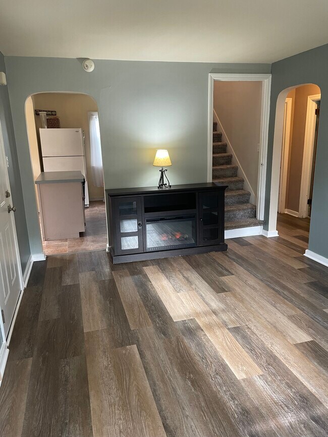 Building Photo - 207 S Wayne Ave