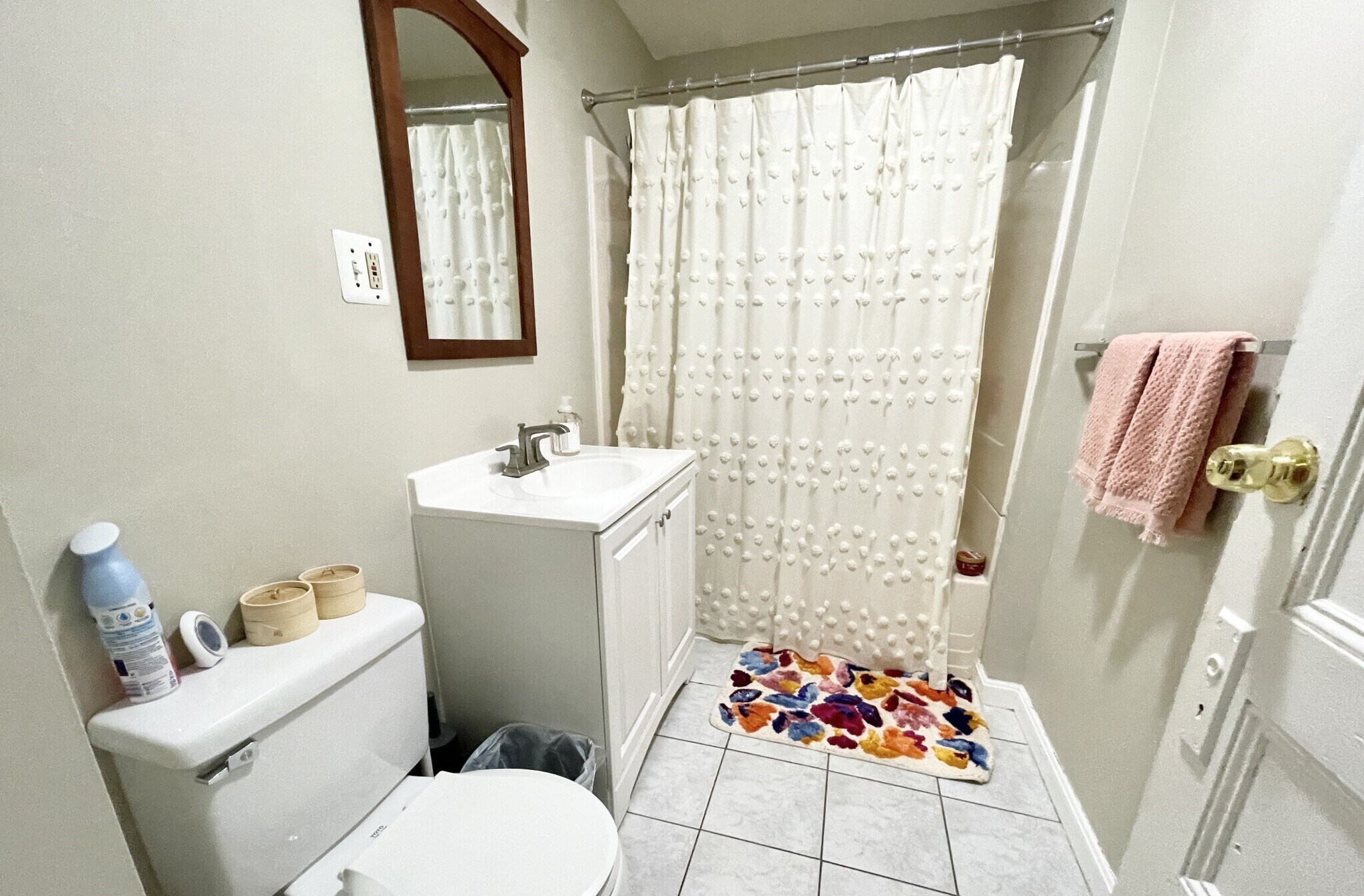 Building Photo - 9 Taft St