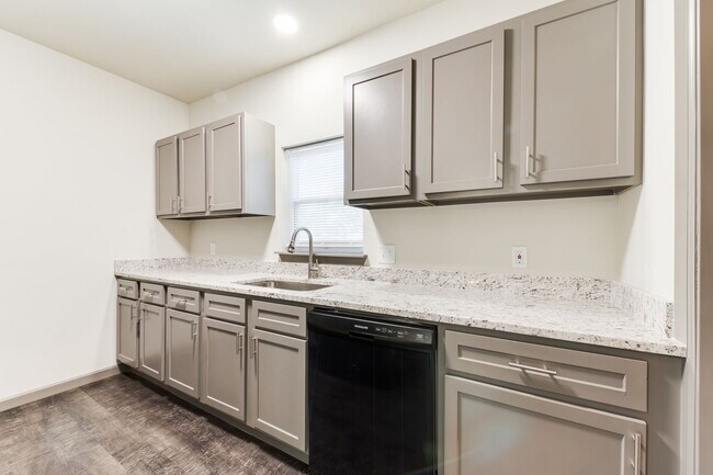 Building Photo - 1326 NW 91st St