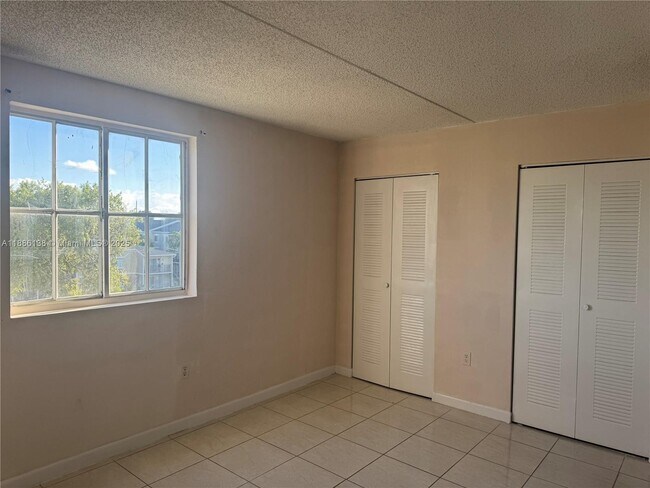 Building Photo - 6045 NW 186th St