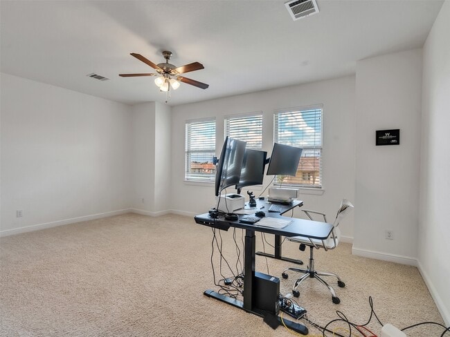 Building Photo - 22 Whitbarrow Pl