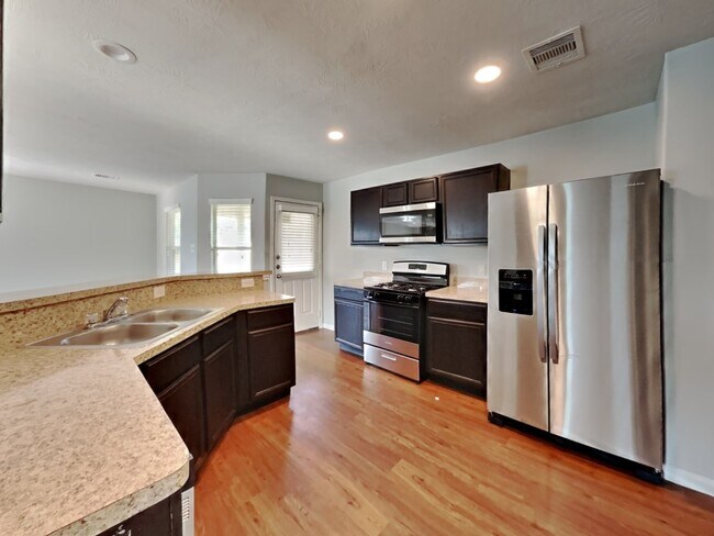 Building Photo - 1203 Gibson Crossing Way