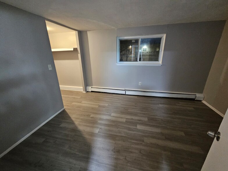 Building Photo - 13540 Superior Rd