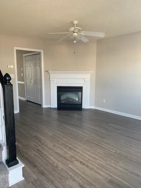 Building Photo - 3955 Sterling Pointe Dr