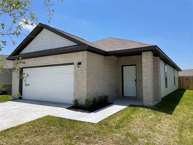 Primary Photo - 25564 Northpark Palm Dr