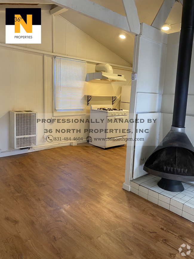 Building Photo - 900 Lomita St