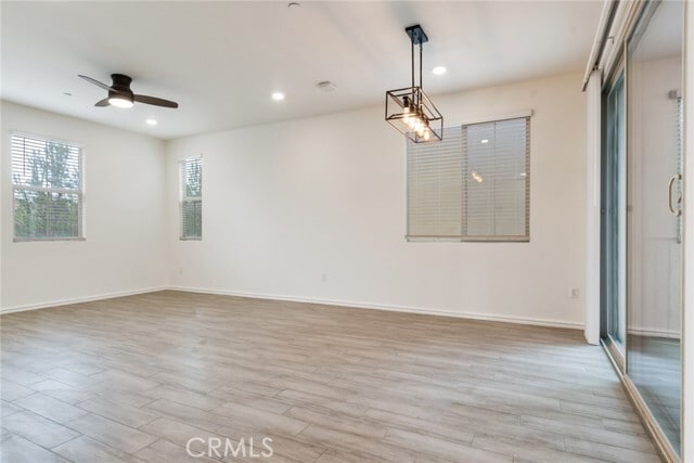 Building Photo - 893 Mango Ct