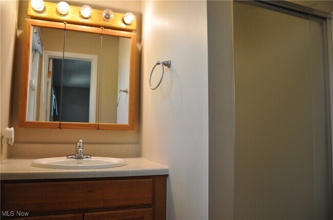 Building Photo - 3366 Broad Vista St NW