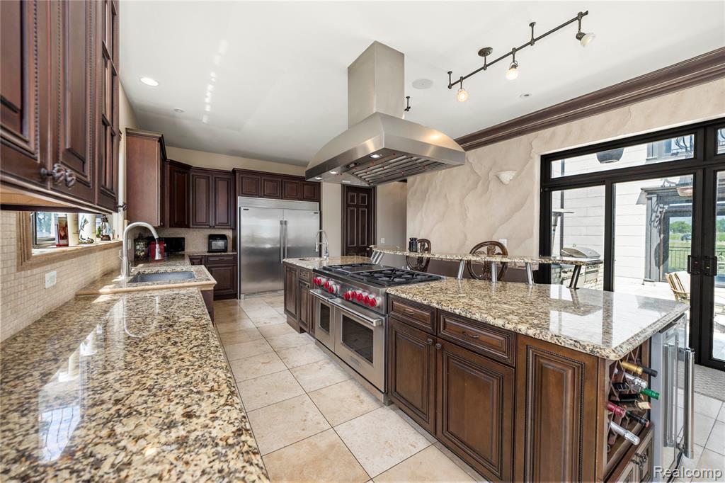 Building Photo - 42183 Kouza Ct