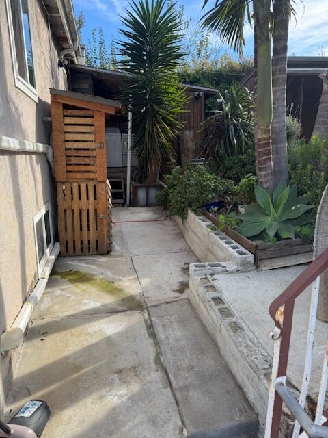 Building Photo - 105 S 32nd St