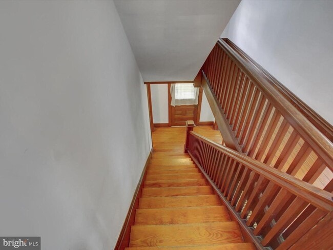 Building Photo - 7960 Mentzer Gap Rd