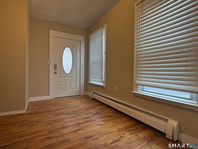 Building Photo - 151 Fitch St