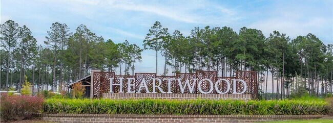Building Photo - 783 Longleaf Dr