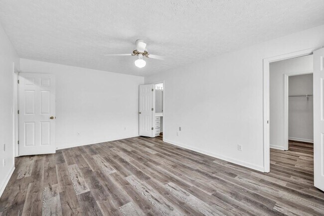 Building Photo - 3590 Canon Creek Dr