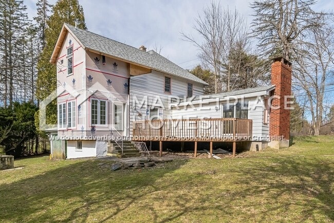 Building Photo - 189 Chapman Lake Rd