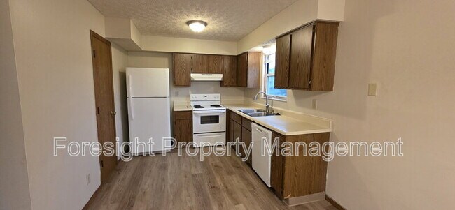 Building Photo - 7163 Tomahawk Trail